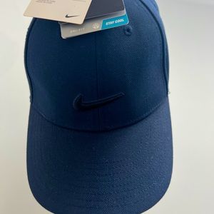 Nike Hat Navy blue one size fits all